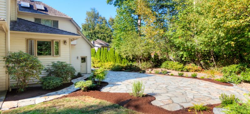 Flagstone Driveway Service